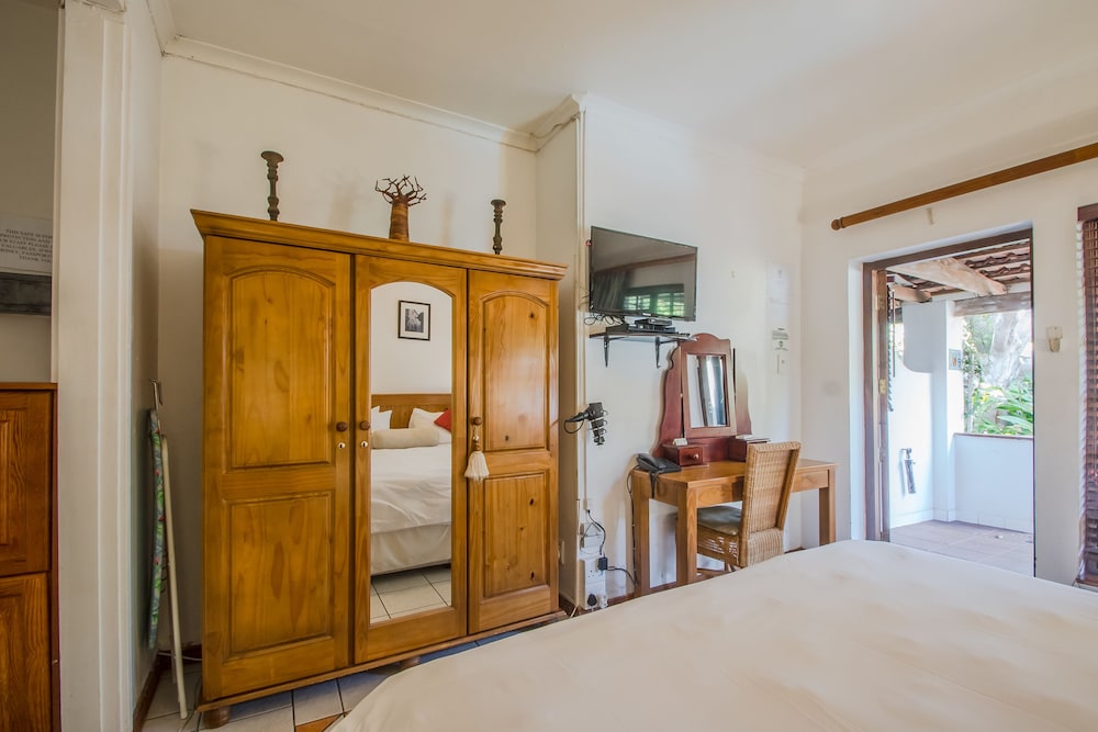 Honeypot Guesthouse 18/50