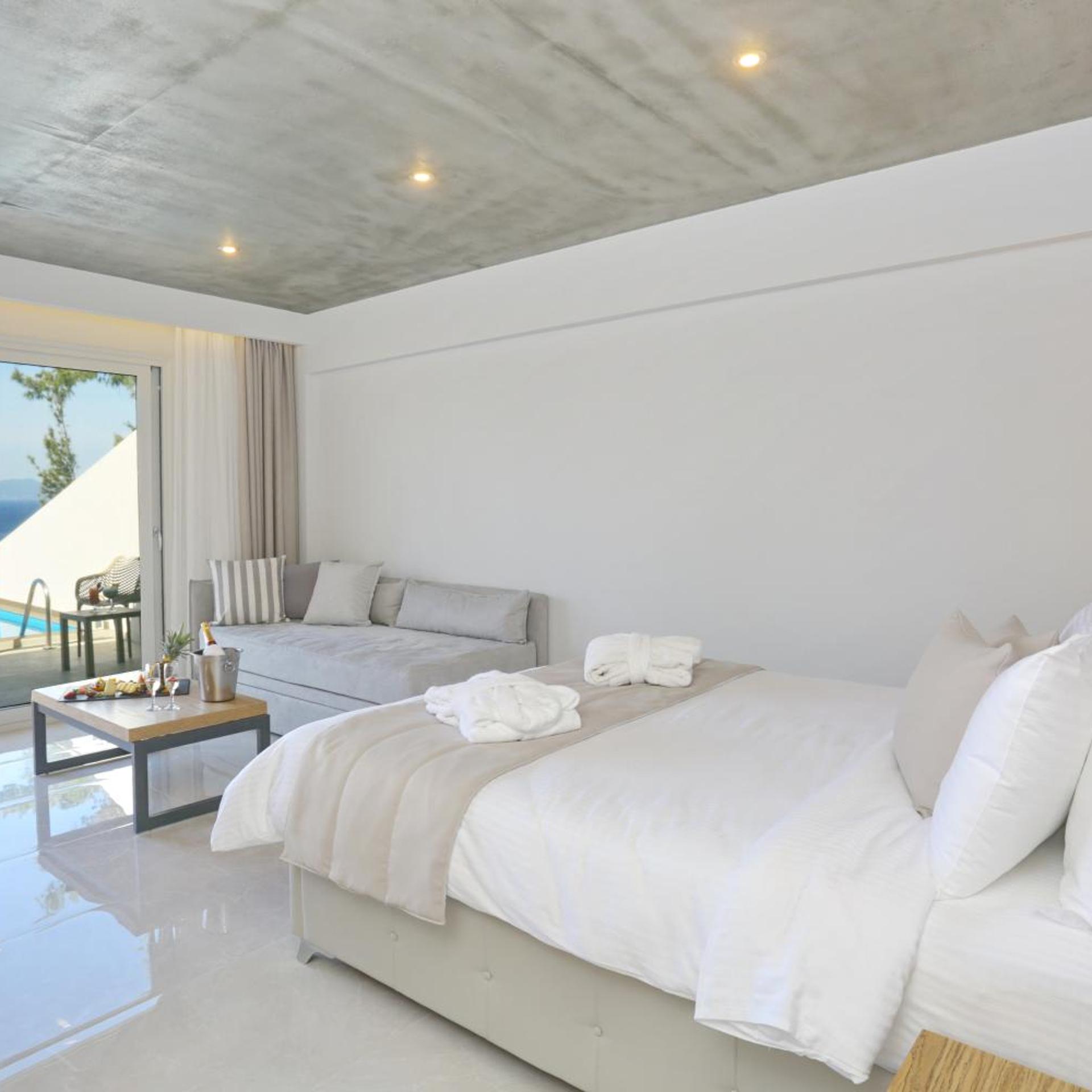 JUNIOR SUITE, DELUXE, PANORAMIC SEA VIEW, PRIVATE HEATED POOL