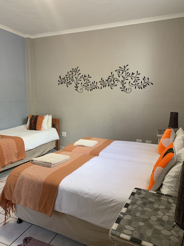 Hotel Pension Casa Africana 13/50