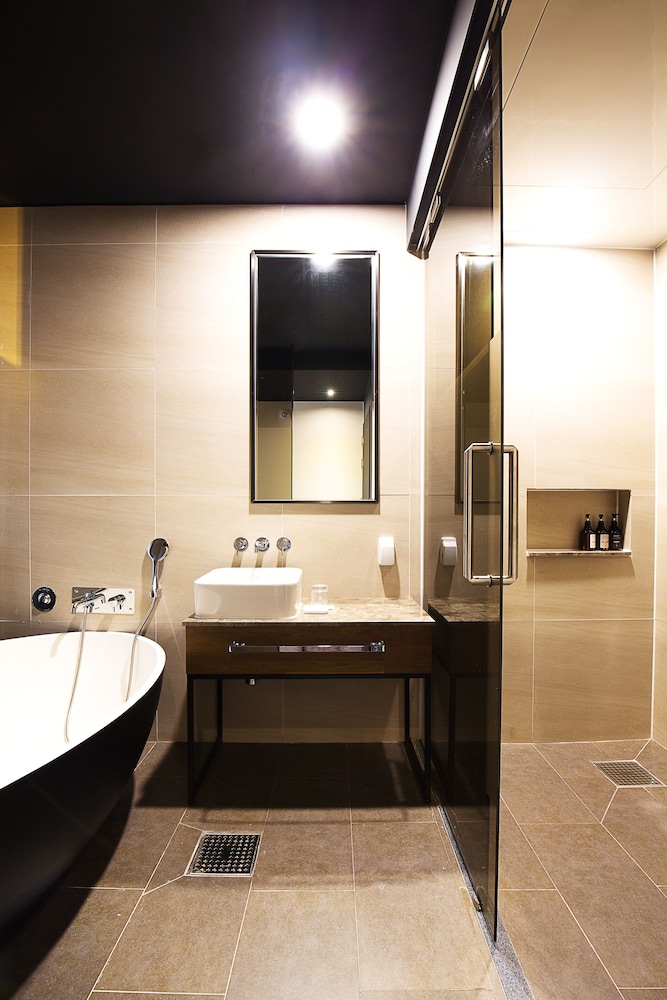 Brown Dot Hotel Business Busan Station 66/70