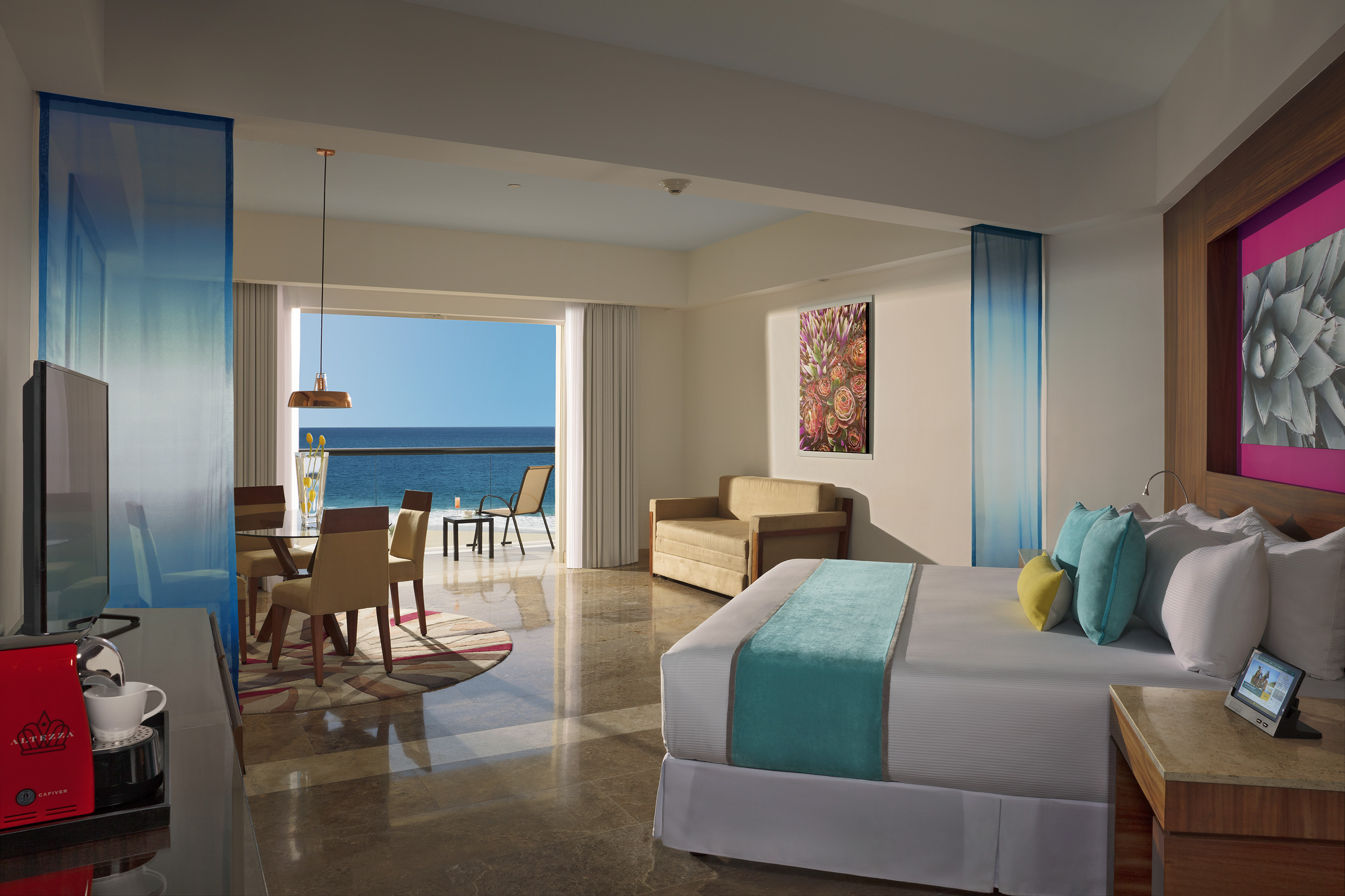 Altitude Governor Suite Ocean View
