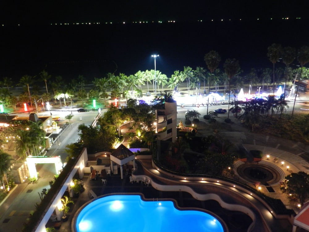 Alex Group Jomtien Plaza Condotel 39/50