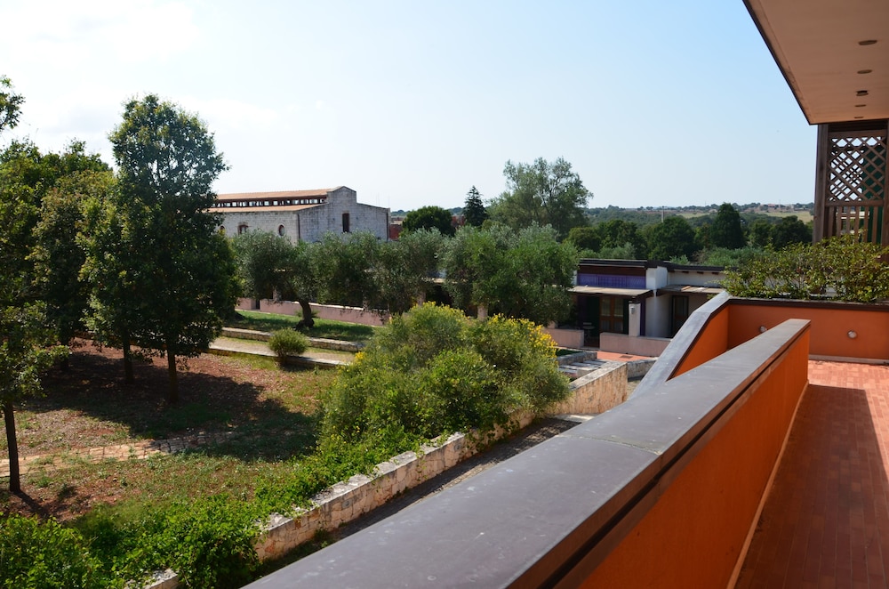 surroundings