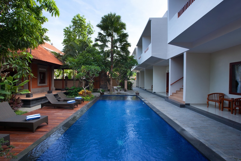 Nesa Sanur Hotel 9/65
