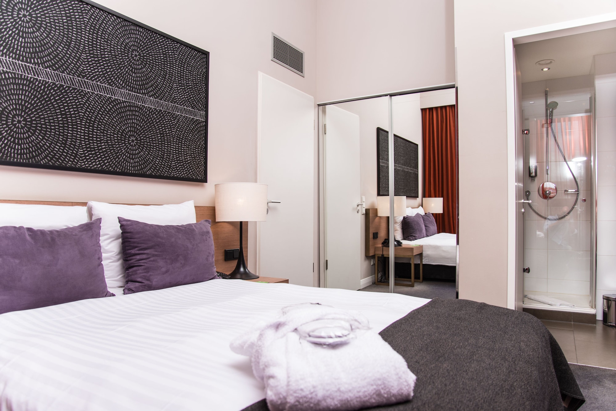 1 BEDROOM, APARTMENT