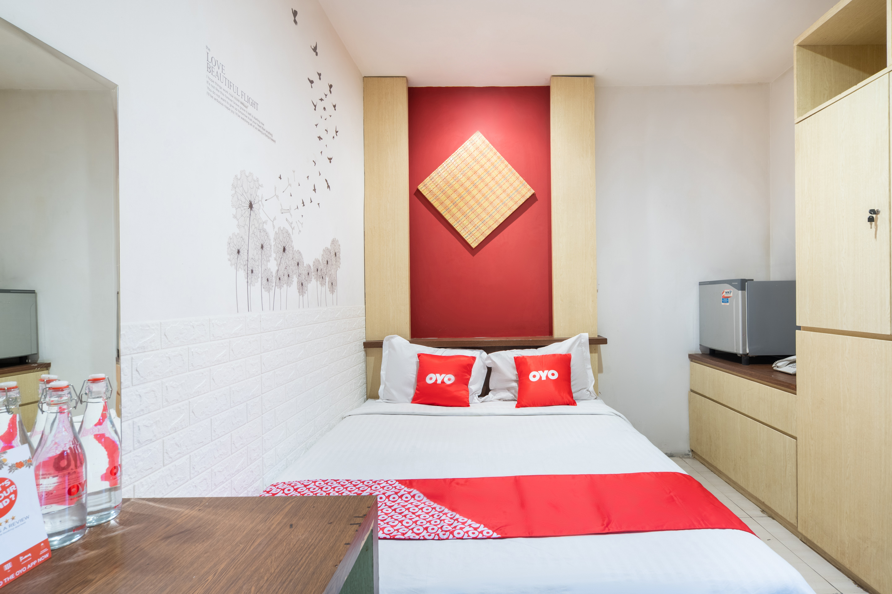 OYO Flagship 91863 Metro House 9/50