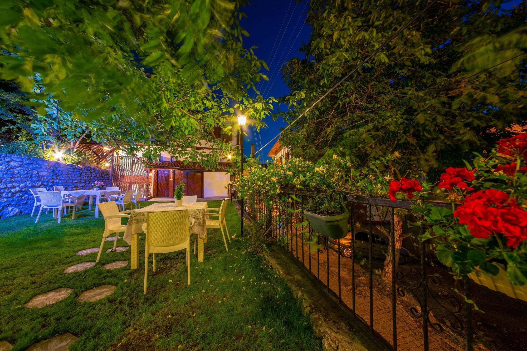 Beyzade Konak Otel 26/27