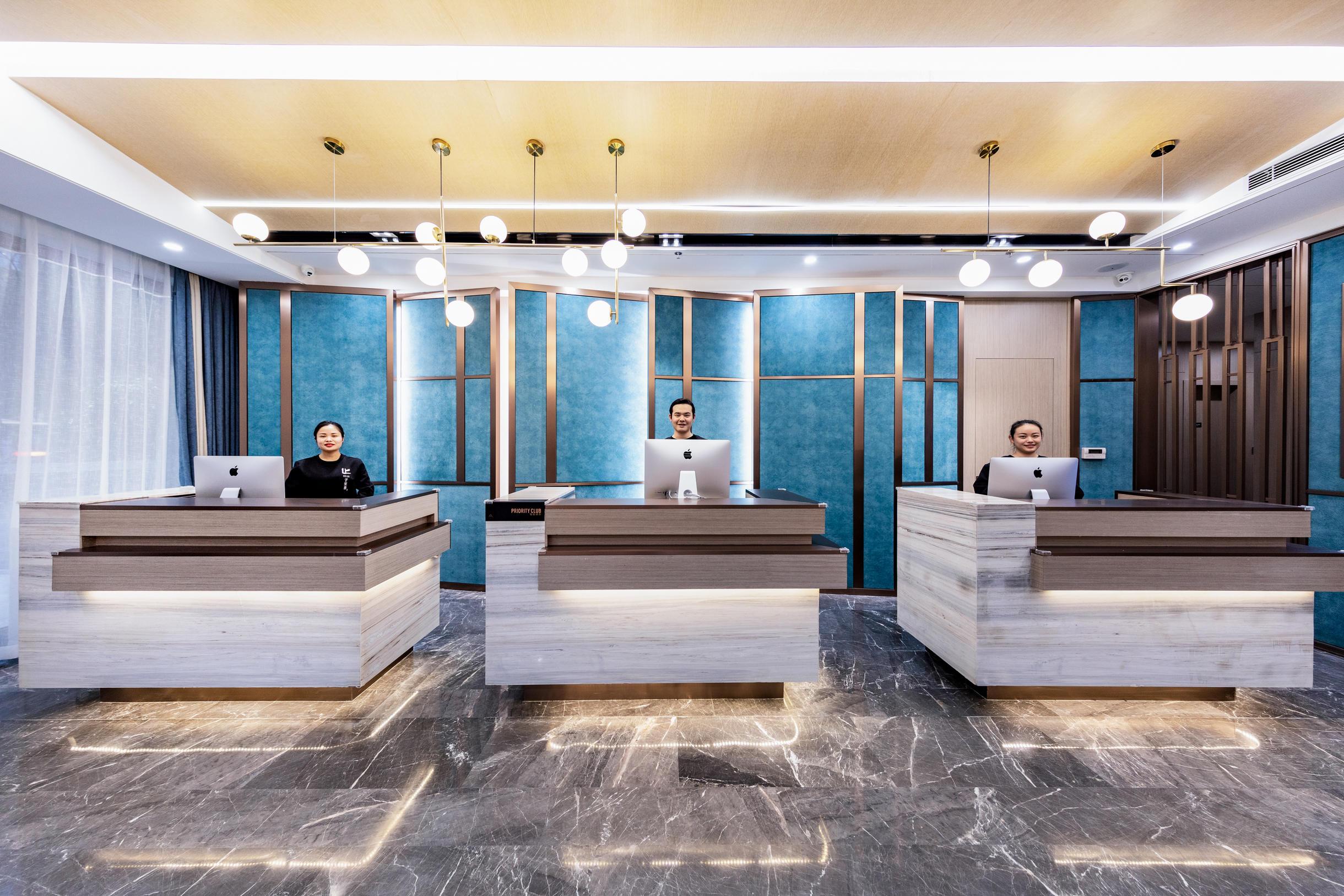 Atour Hotel (Hengyang Jiefang West Road, Minicipal Government) 3/33