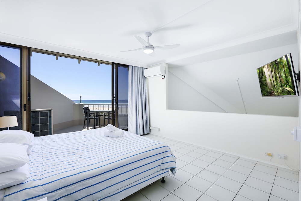 2 BEDROOMS, CABANA, BEACH FRONT