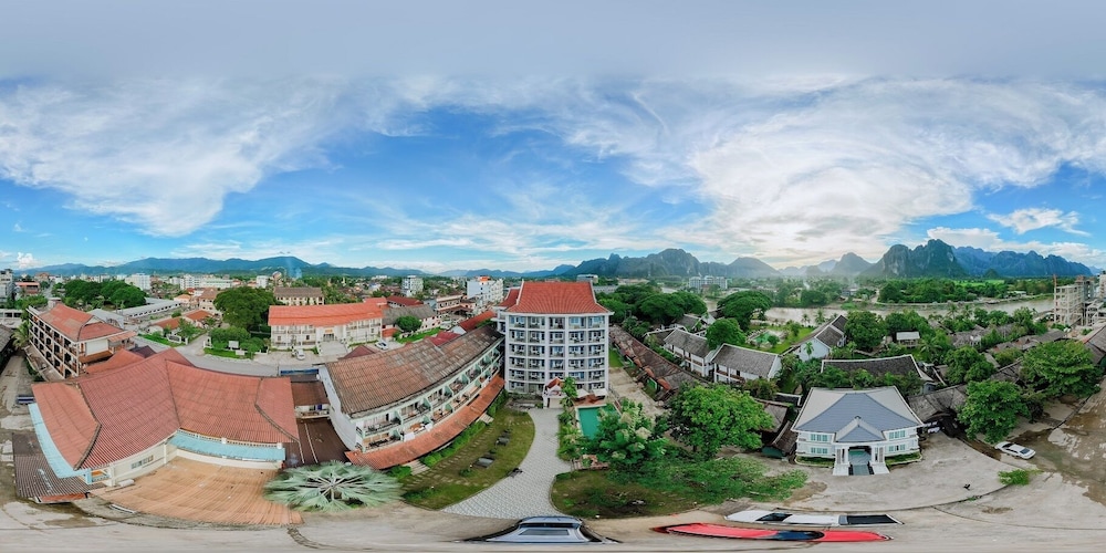 Vilayvong Hotel 39/50