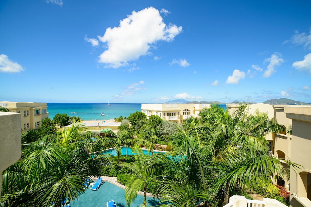 The Hamilton Beach Villas & Spa 34/50