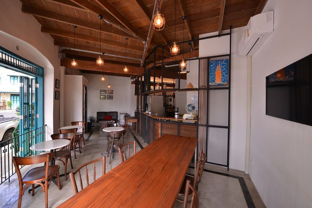 Neighbor Phuthon Boutique Hostel 26/36