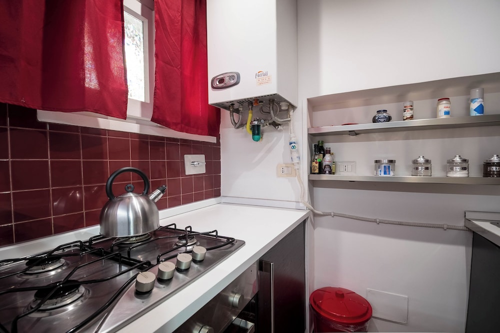 Nice Studio in Trastevere 45/49