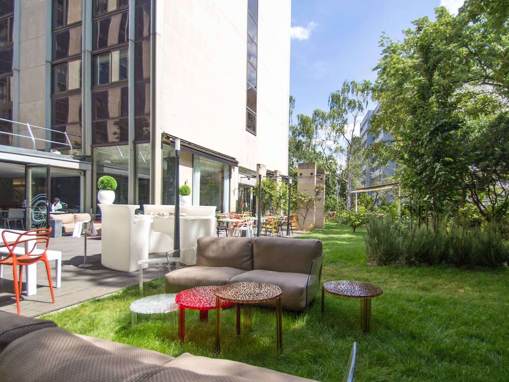 Hotel Mercure Paris Centre Tour Eiffel 40/49