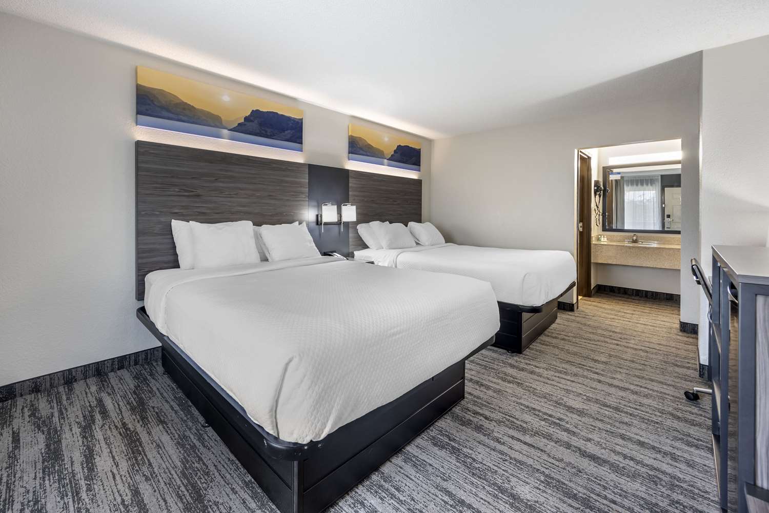 Quality Inn Glasgow 12/23