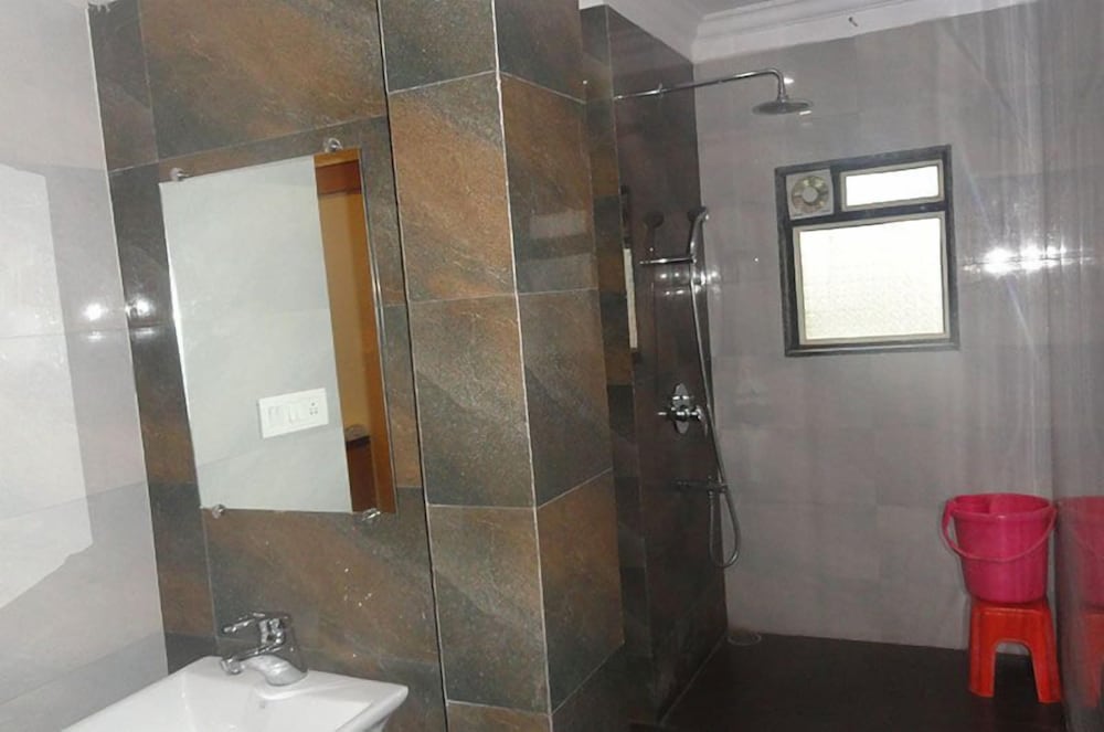 HOTEL RIVIERA EXECUTIVE 24/24