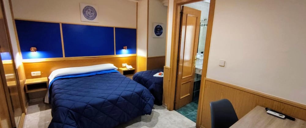 Tripolis Toledo Hostal 21/44