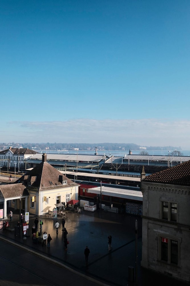 HALM KONSTANZ(FORMERLY ARCADIA HOTEL HALM KONSTANZ) 62/67
