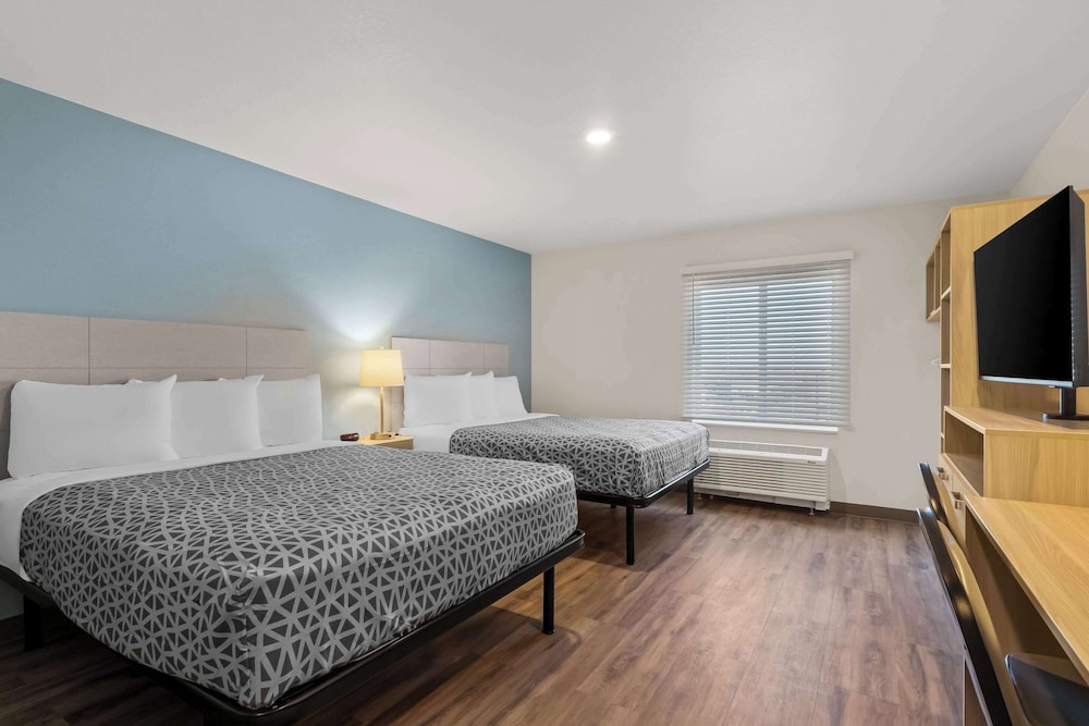 WoodSpring Suites Centennial - Denver Tech Center 34/64