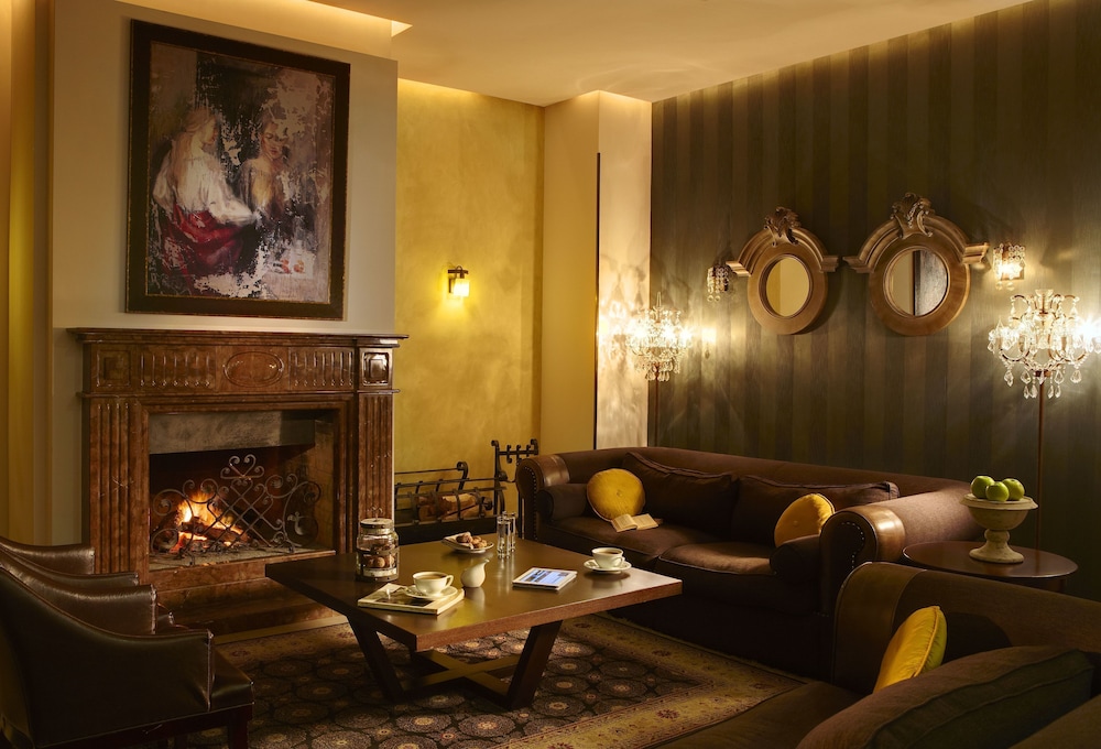 Premier Luxury Mountain Resort 30/48