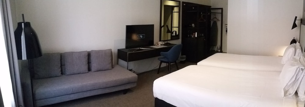 Silkari Urban CKS Sydney Airport Hotel 19/33
