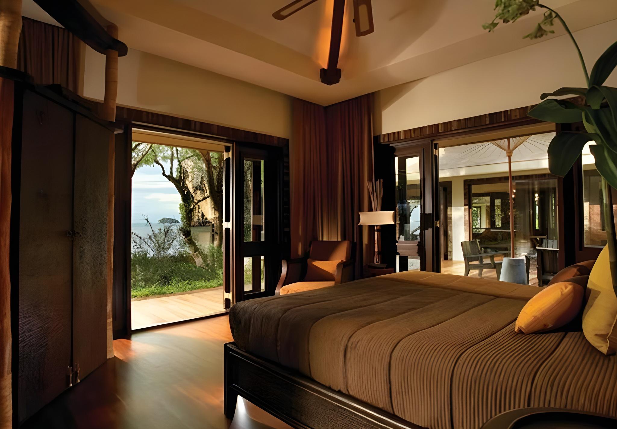 3 Bedrooms, Pool, Villa
