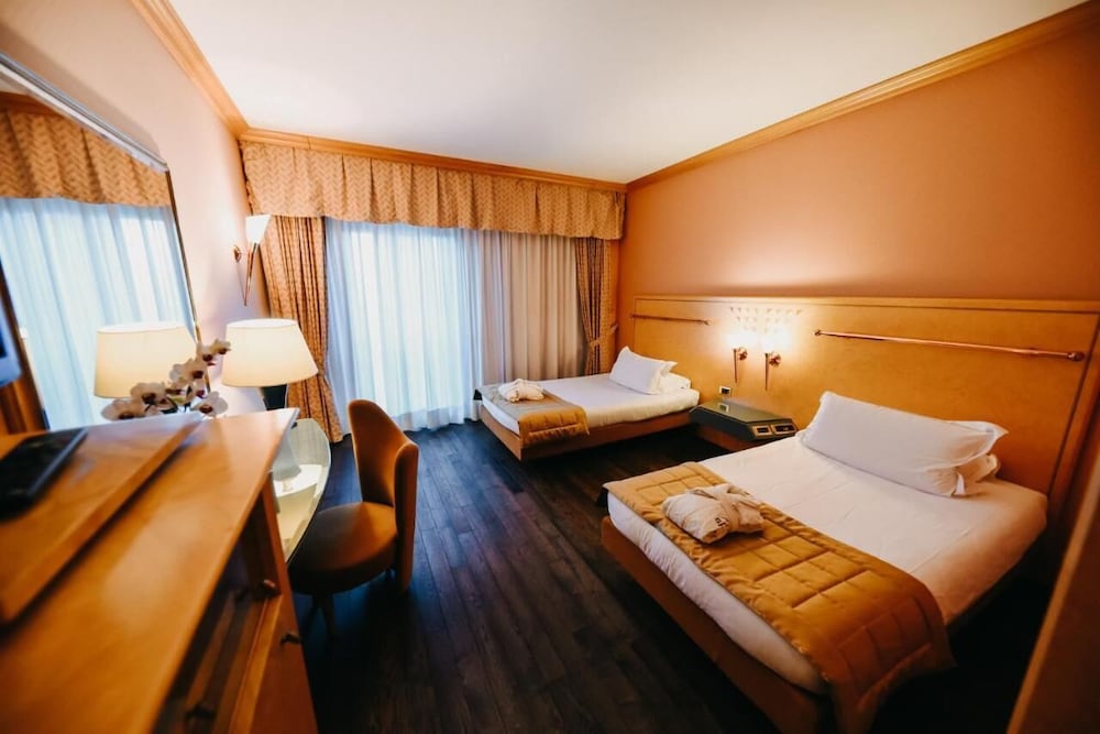 Hotel Antonella 22/75