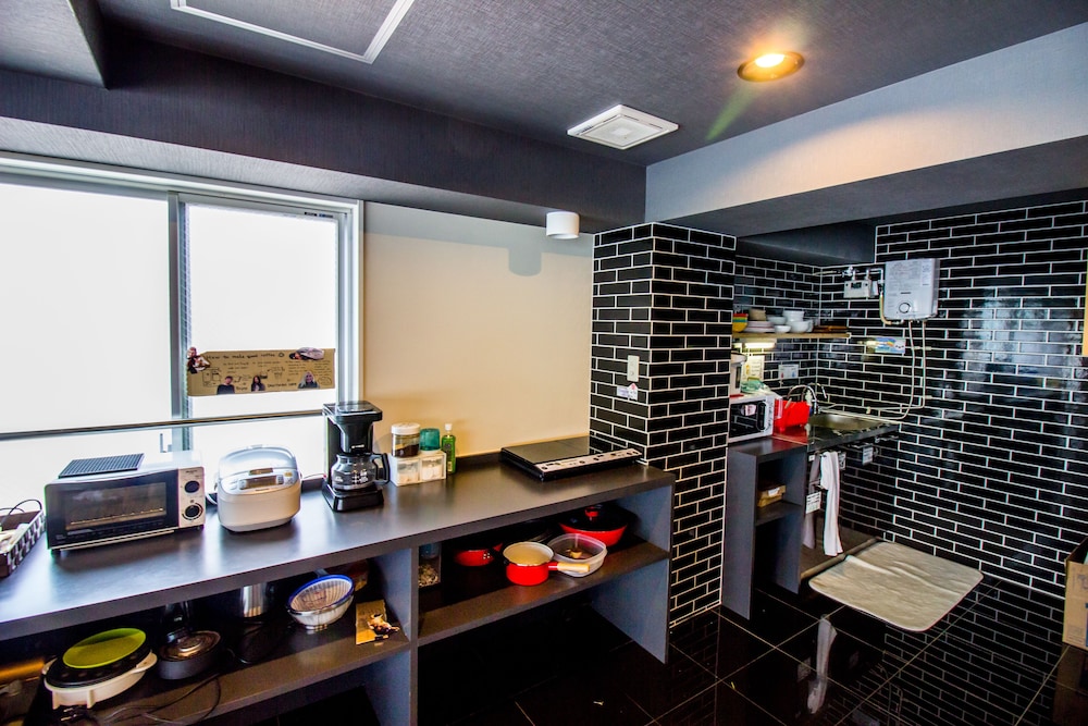 Santiago Guesthouse Hiroshima Hostel 61/69