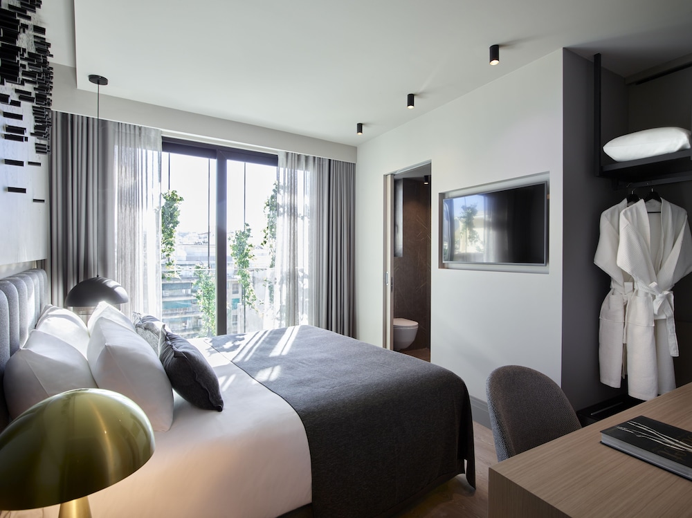 Heritage Hill Hotel 14/64