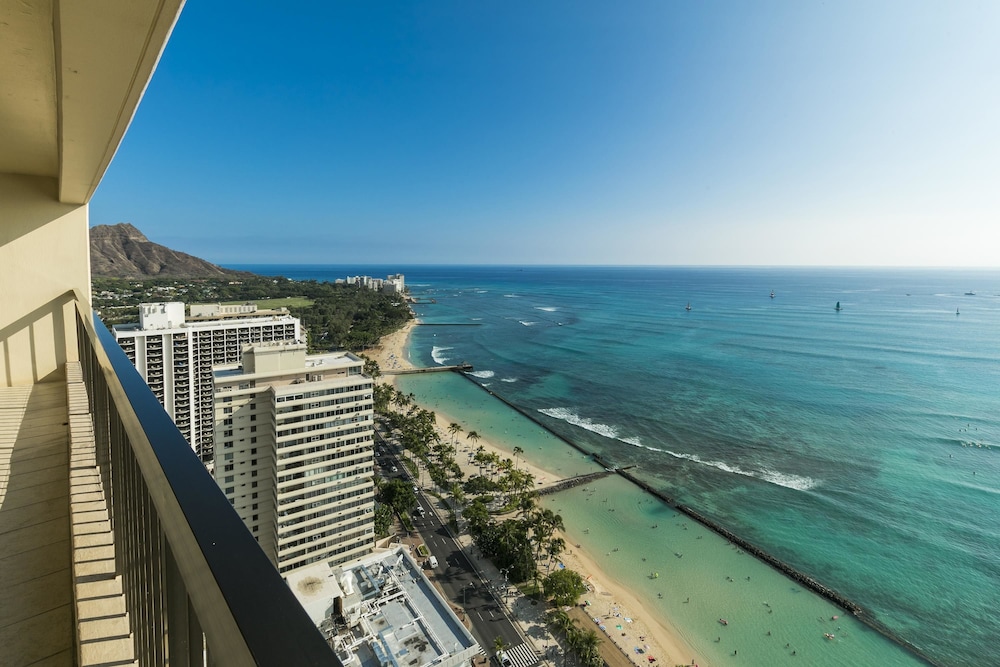 Aston Waikiki Beach Tower 5/59