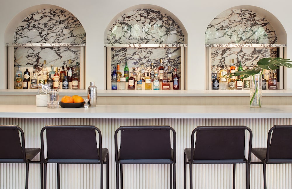 Kimpton Alton Fishermans Wharf 8/48