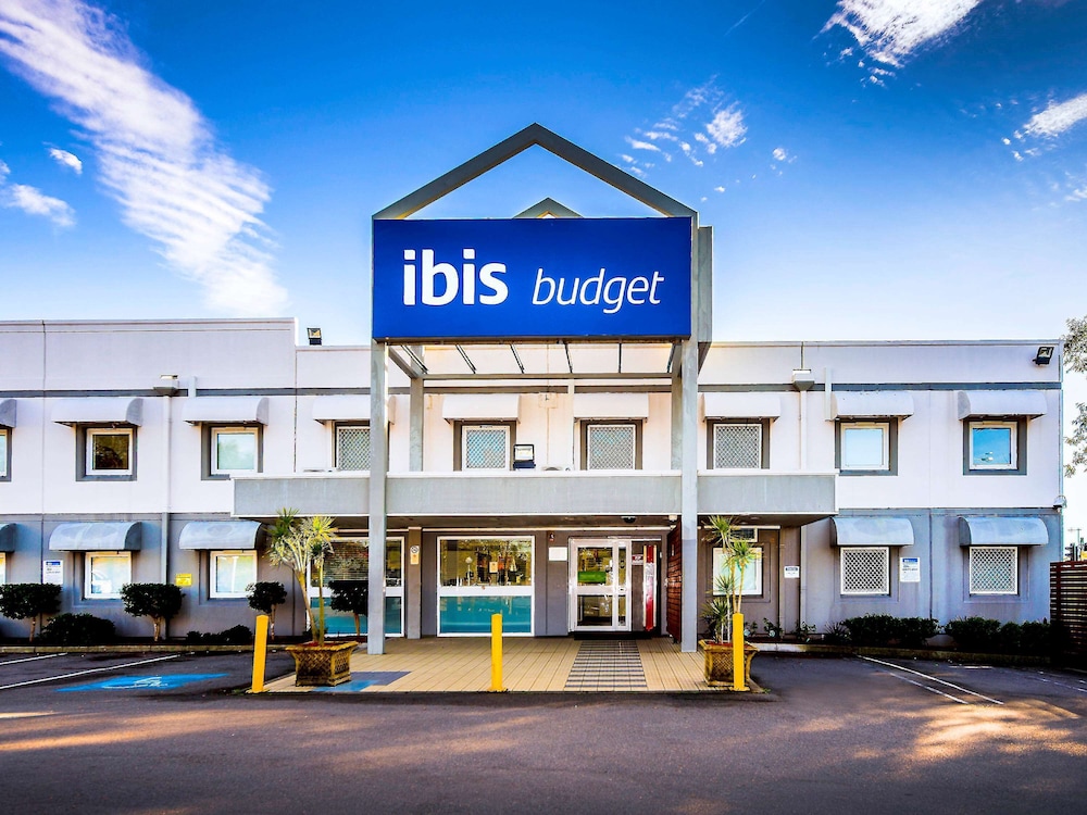 Ibis Budget Canberra 4/60
