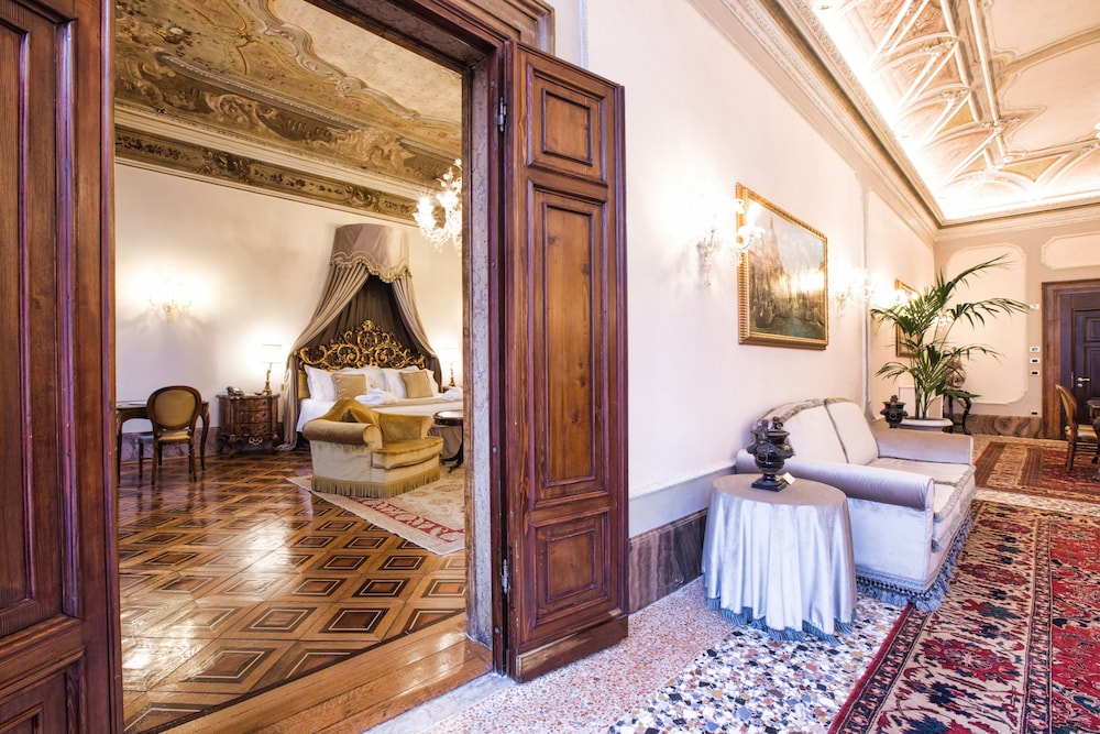 Hotel Ai Cavalieri Di Venezia 10/77