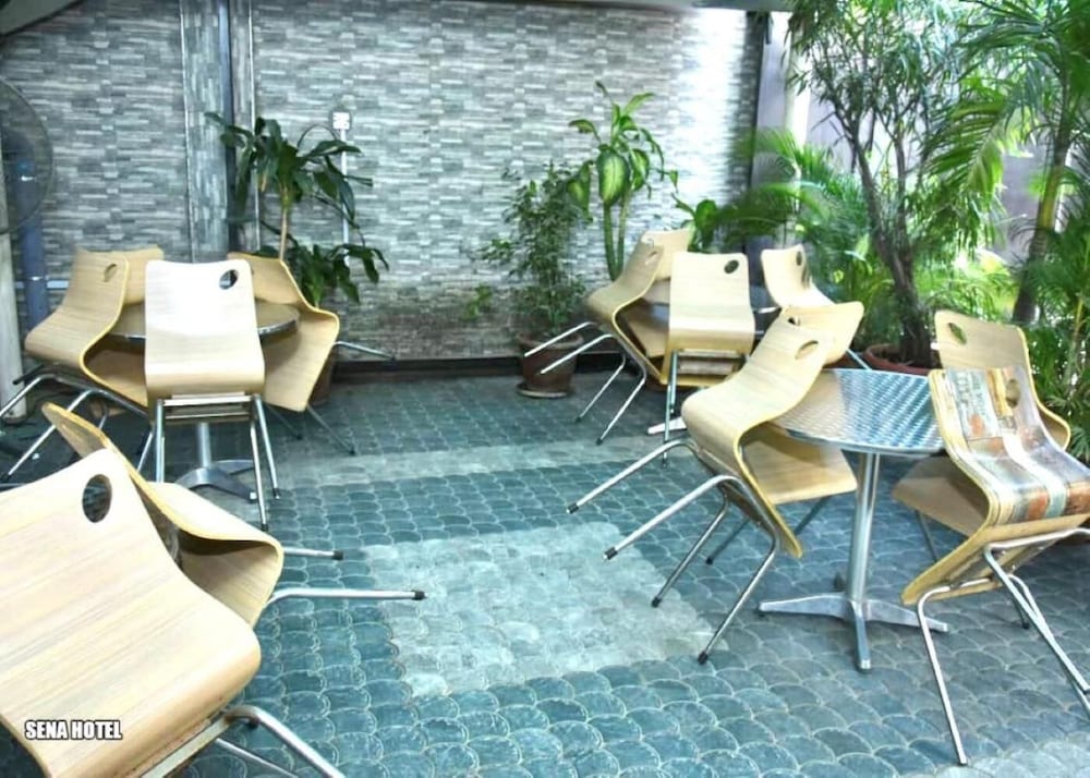 Sena Hotel And Resort 19/25