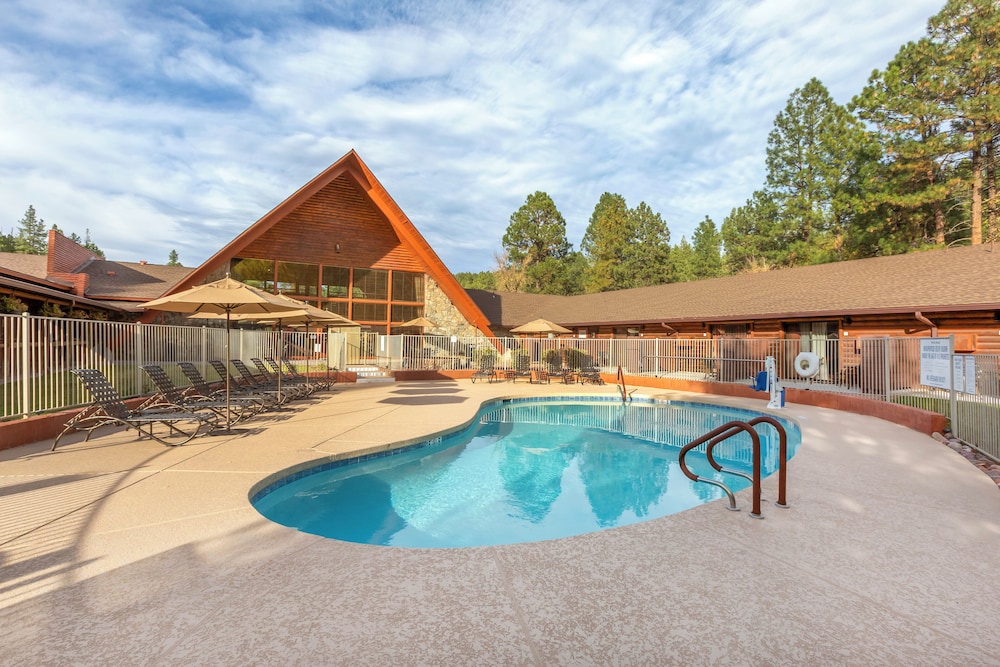 Kohls Ranch Lodge 51/57