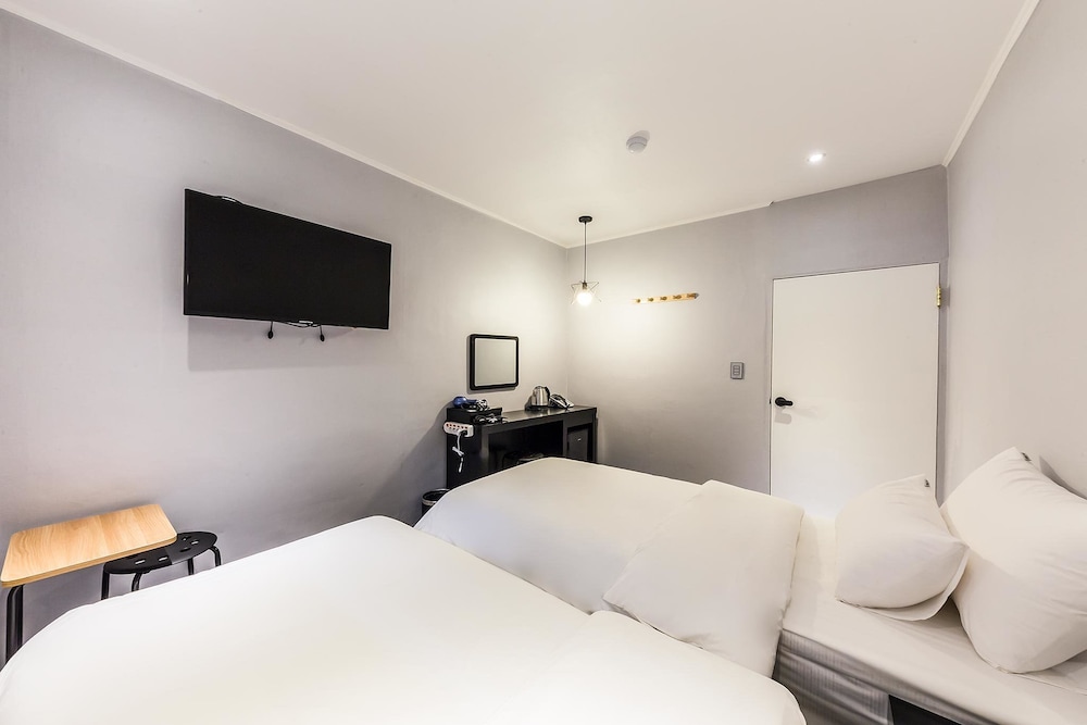 Hotel Noble Yongsan 7/16