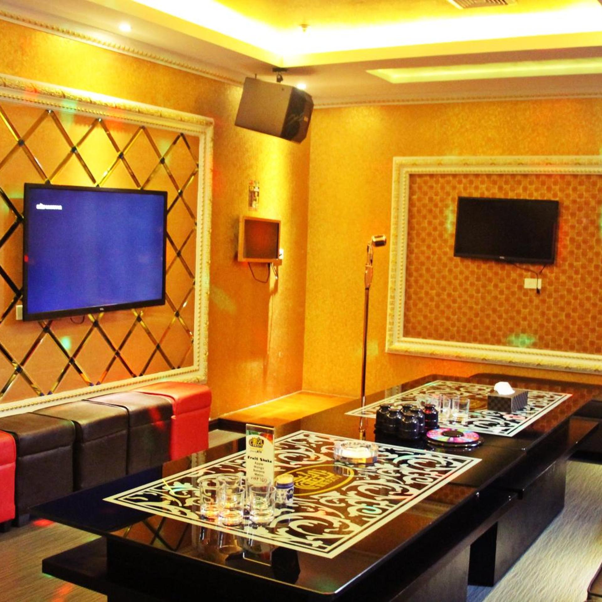 Dela Chambre Hotel 40/51
