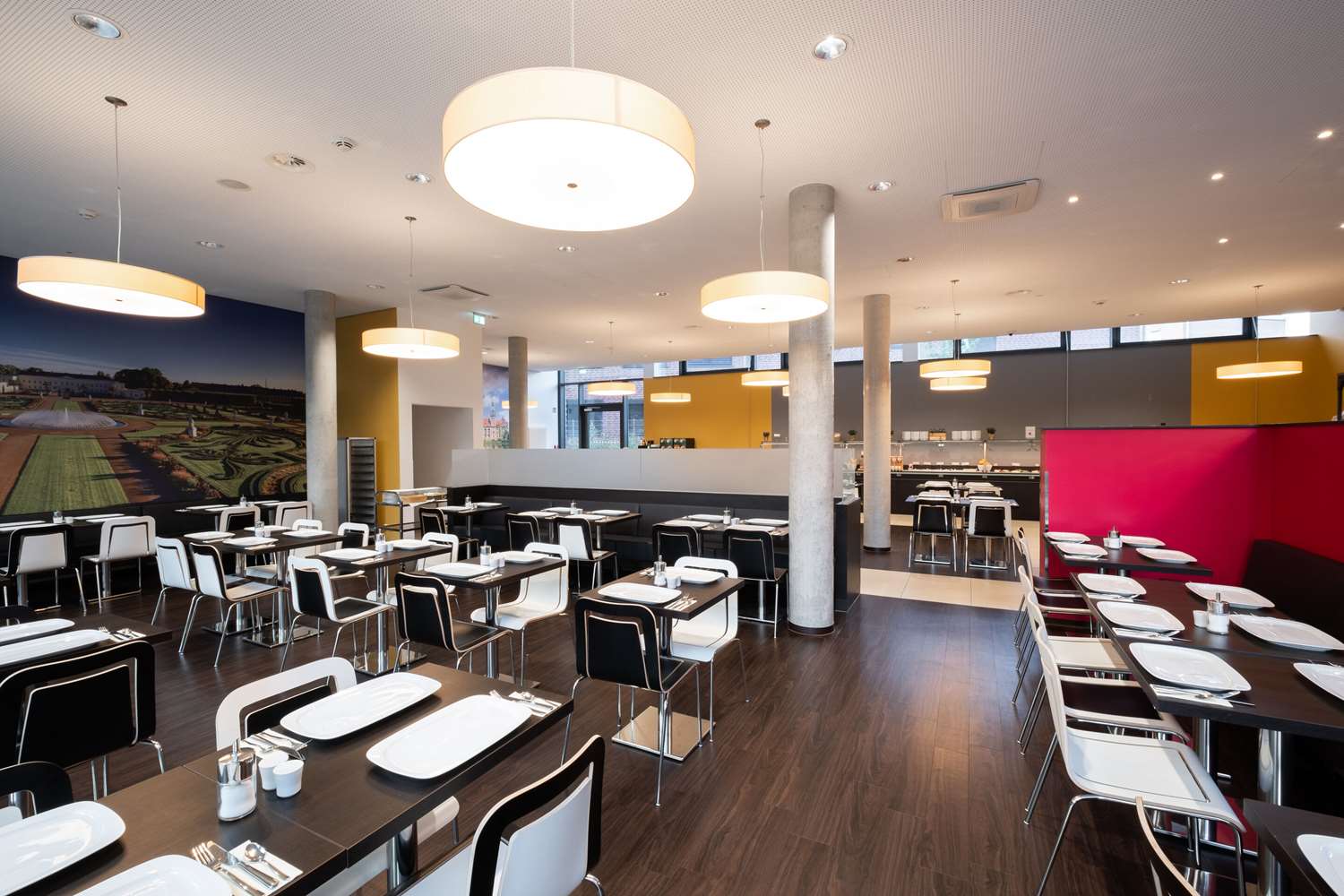 Premier Inn Hannover City University 23/34