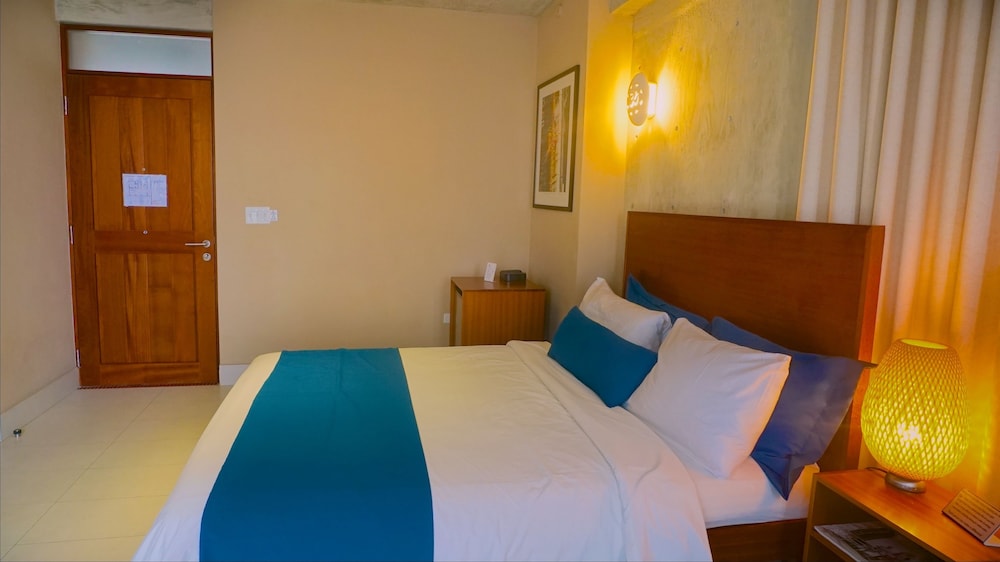 Dream Inn Pr 18/42