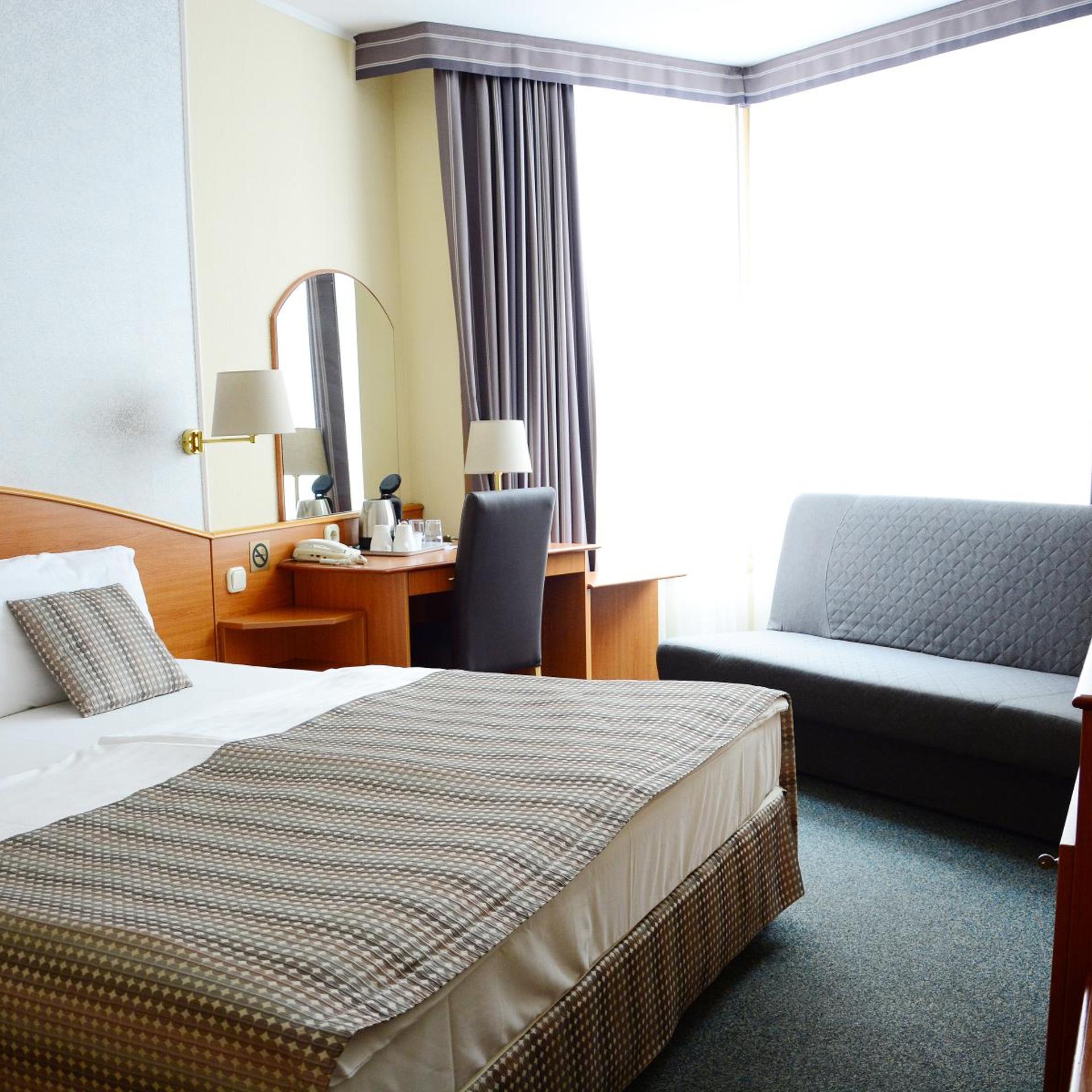 Room, Double or Twin Bed, with Extra Bed