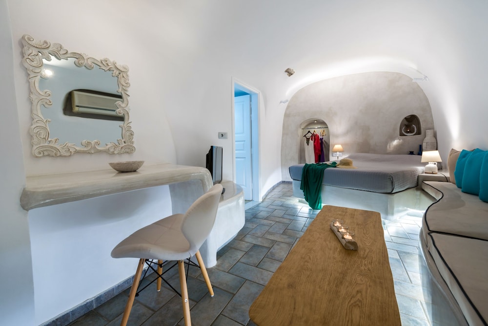 Nefeli Homes 20/50