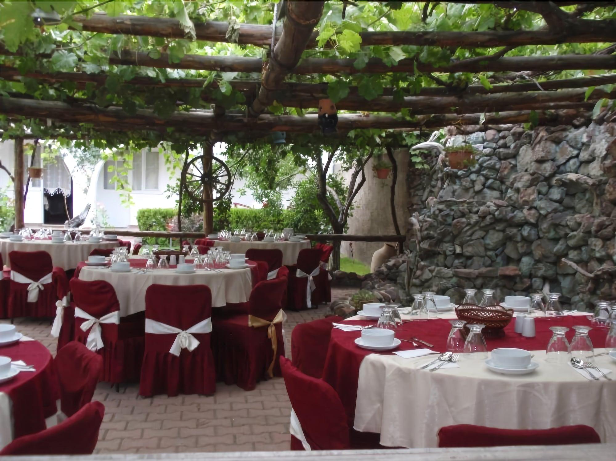 Yildiz Hotel 31/50