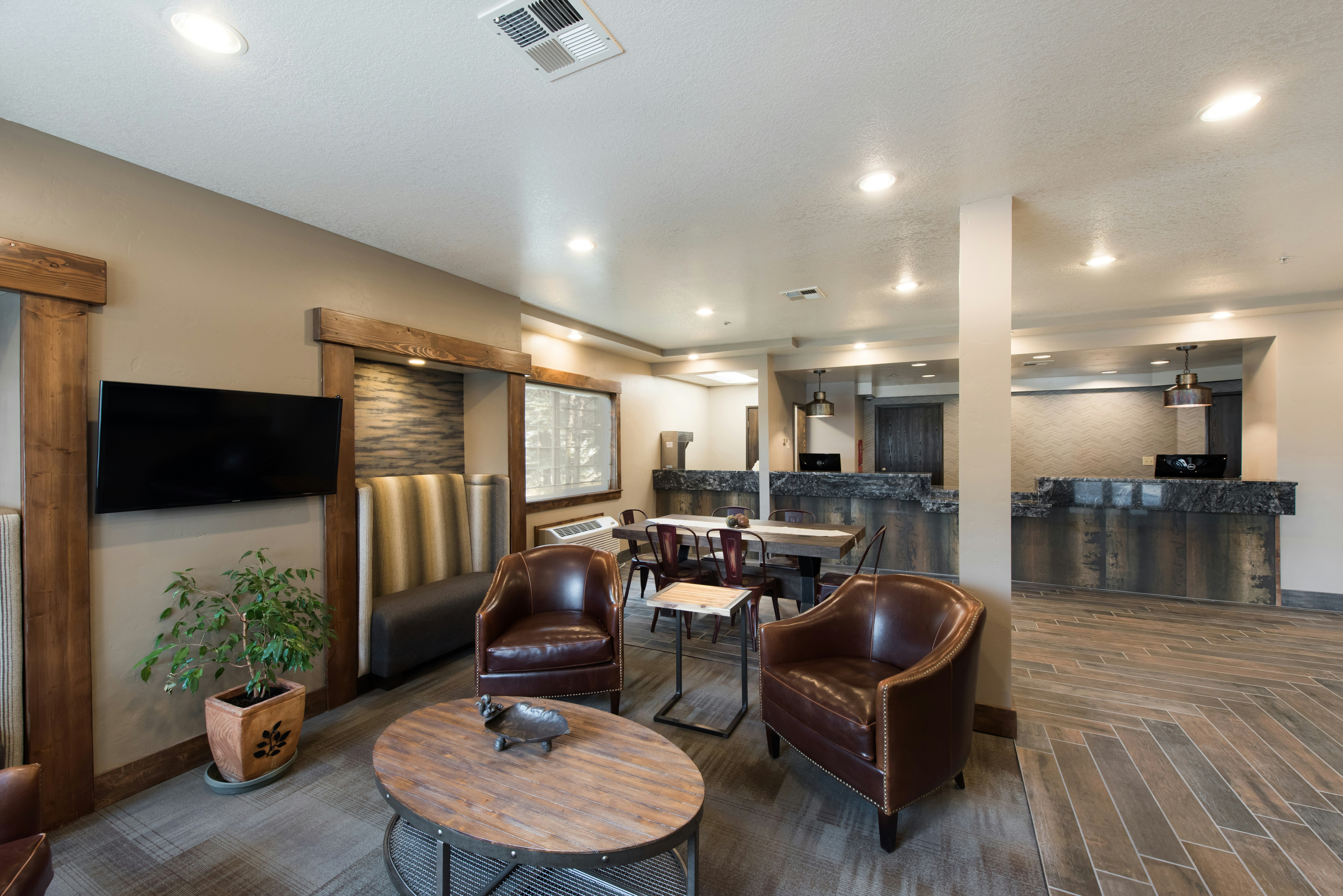 The Third Street Inn (ex Americas Best Value Inn & Suites) 31/42