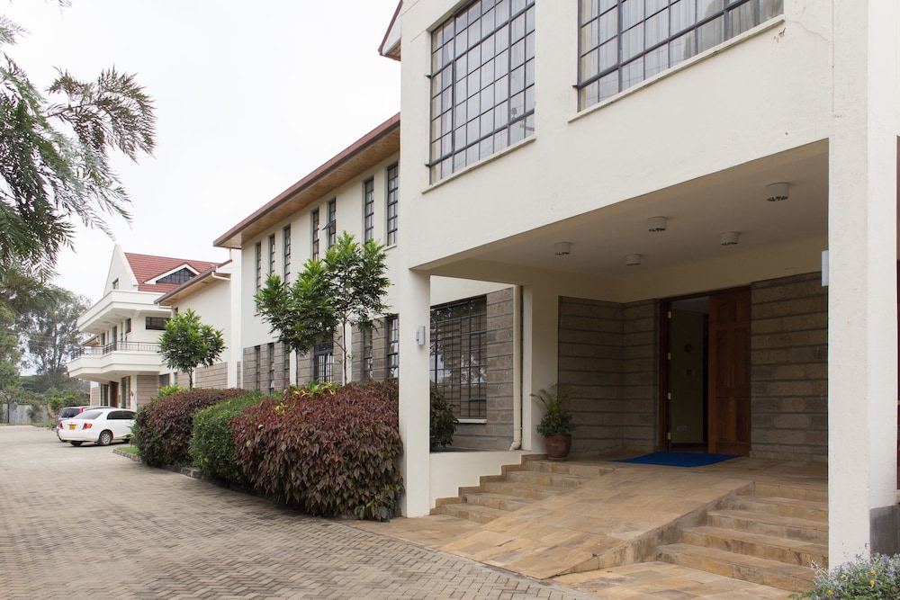 Lia Hotel & Training Centre 47/50