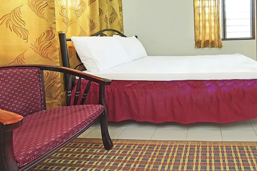 OYO Home 90388 Homestay Masha 15/26
