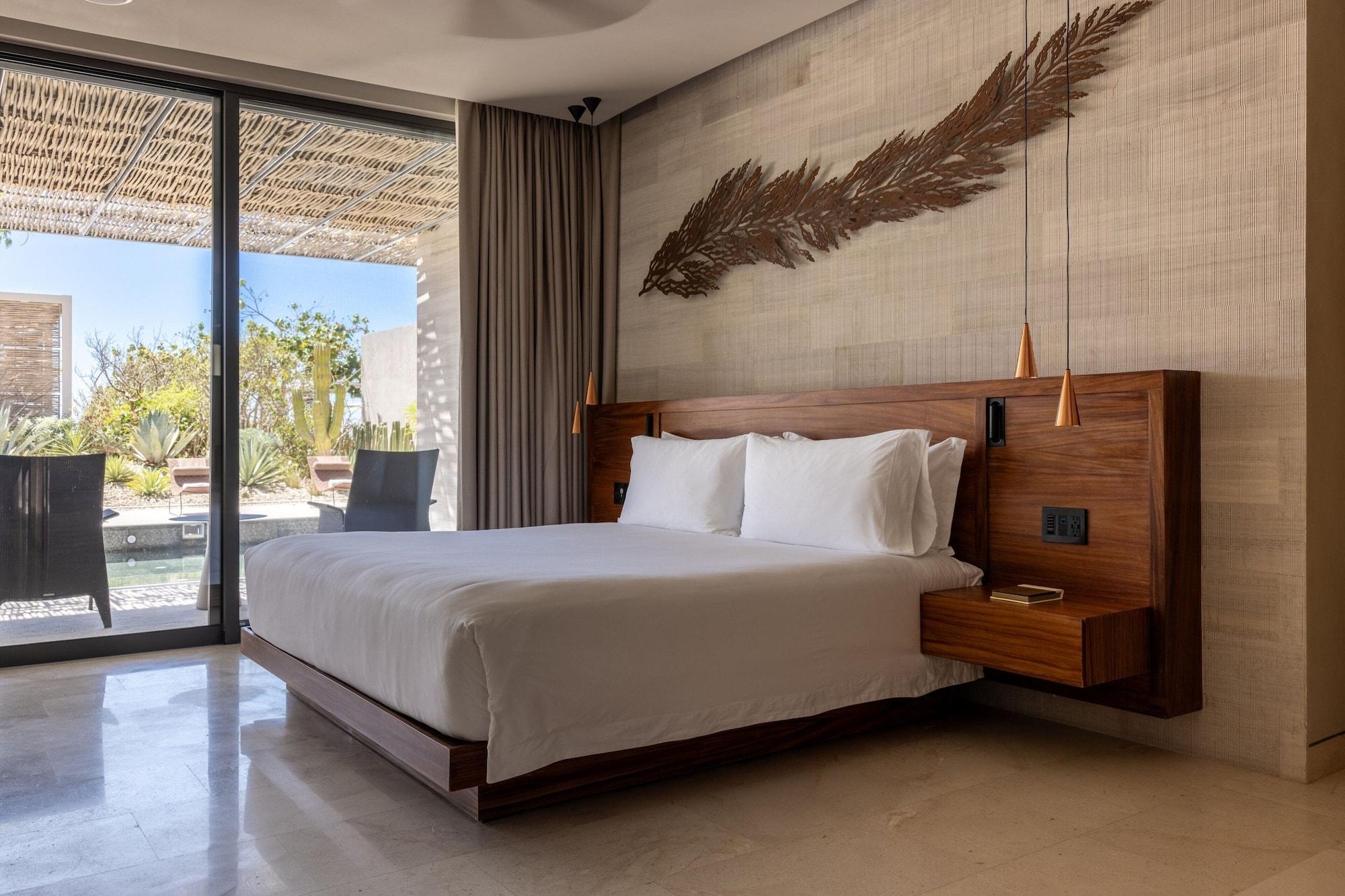 4 Bedrooms, Solaz, Suite, Villa