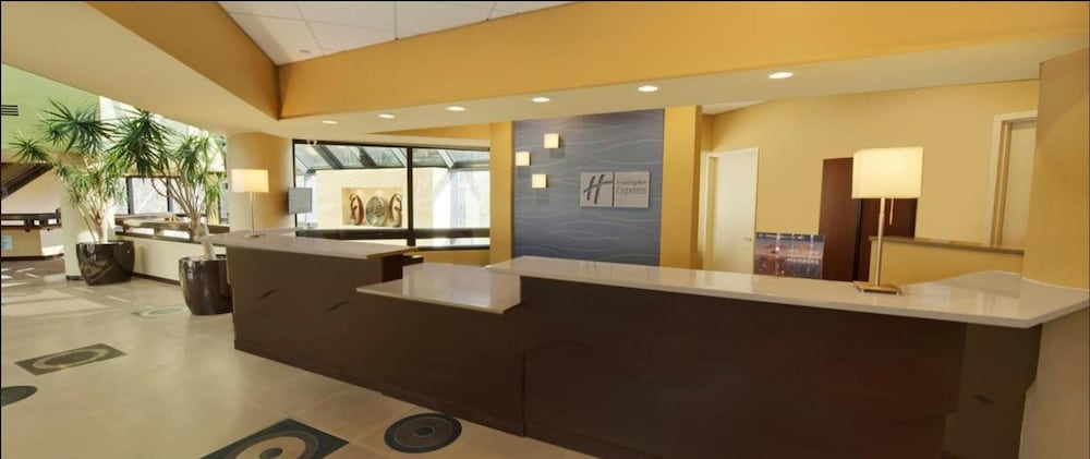 HOLIDAY INN EXPRESS PRINCETON SOUTHEAST 6/69