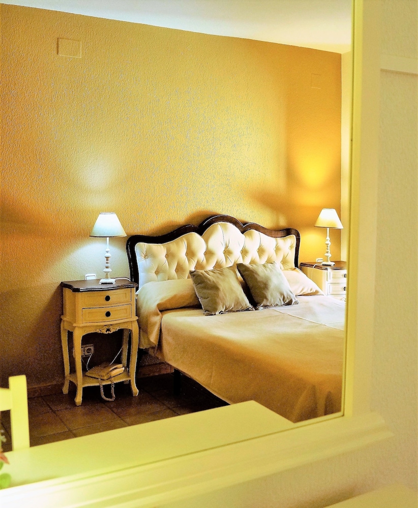 Madrid Hotel 51/73