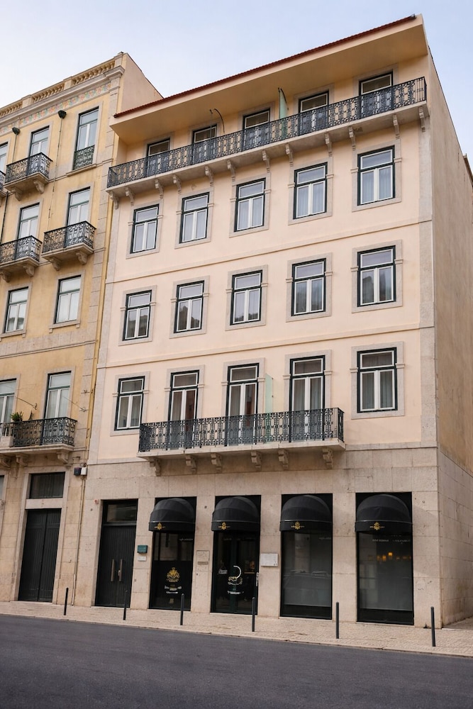 Lisbon Serviced Apartments Santos 2/50