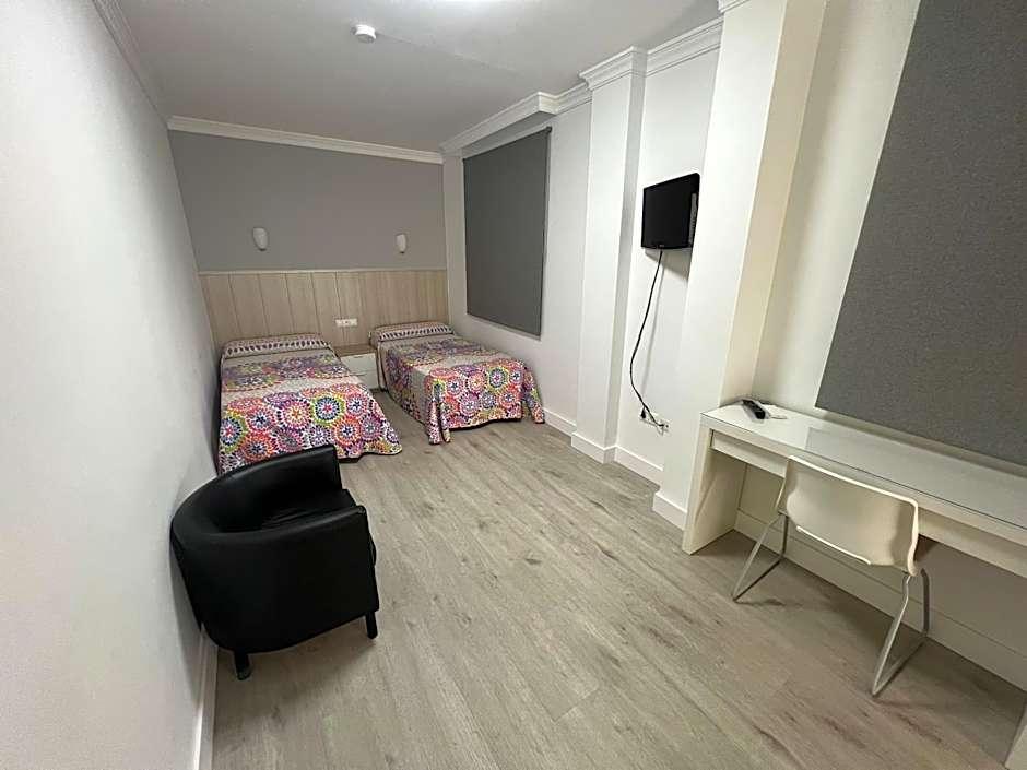 HOTEL DILA 32/50